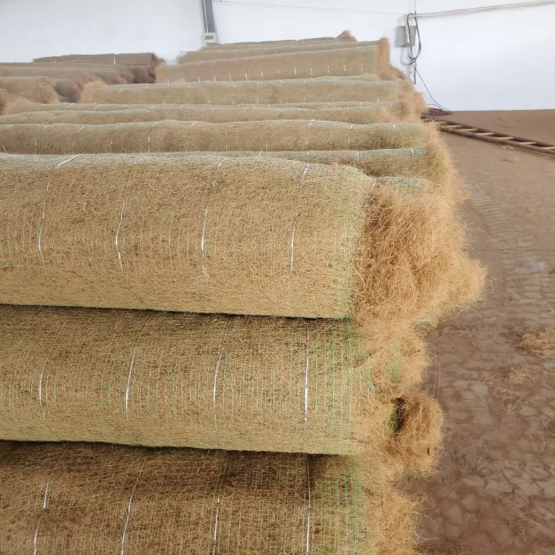 Durable Coconut Fiber Carpet for Embankment Protection and Erosion Control