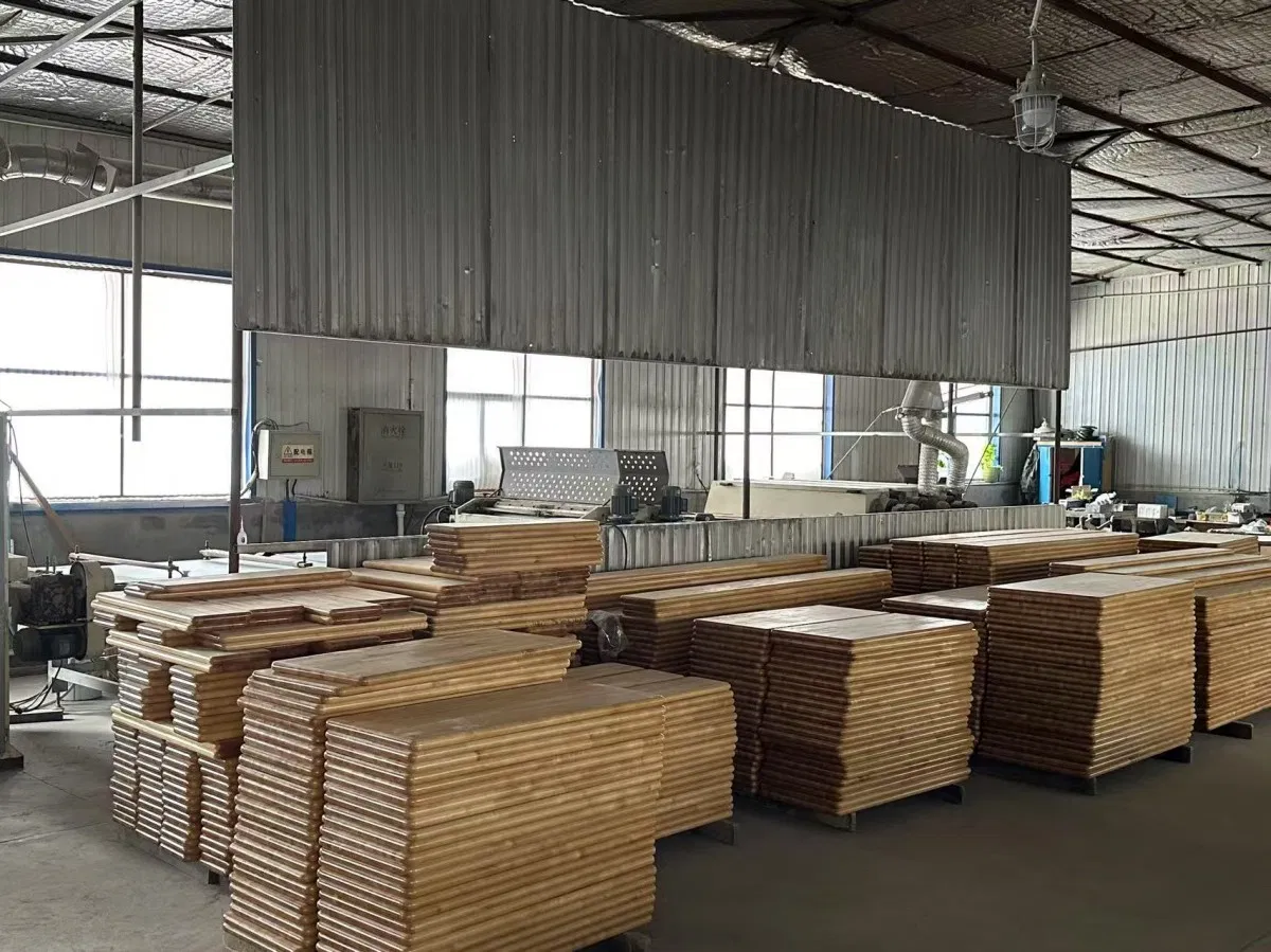 Custom Finger-Joint Worktops, Sustainable Wood, Modern Interior Projects