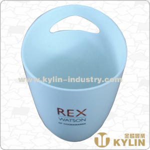 Promotional Heart Shape 3.5L Plastic Ice Bucket Cooler with Customized Logo