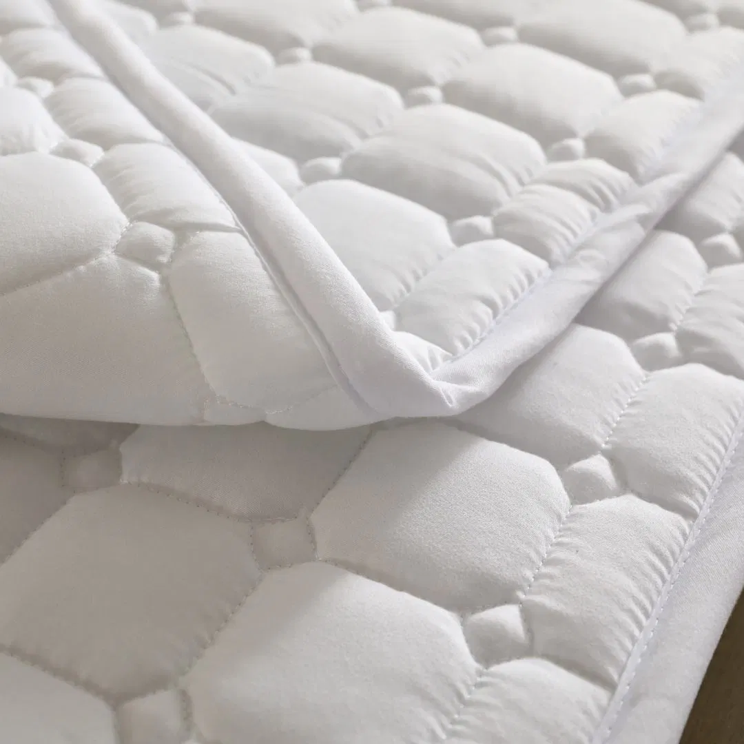 Hotel Mattress Topper Pad Polyester Mattress Cover Bed Microfiber Mattress Protector