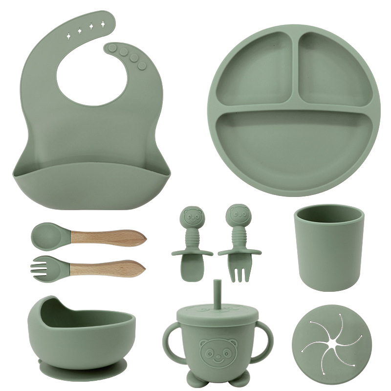Silicone Baby Feeding Set Kids Dining Dinnerware Including Bib Plate and Snack Cup with Spoon