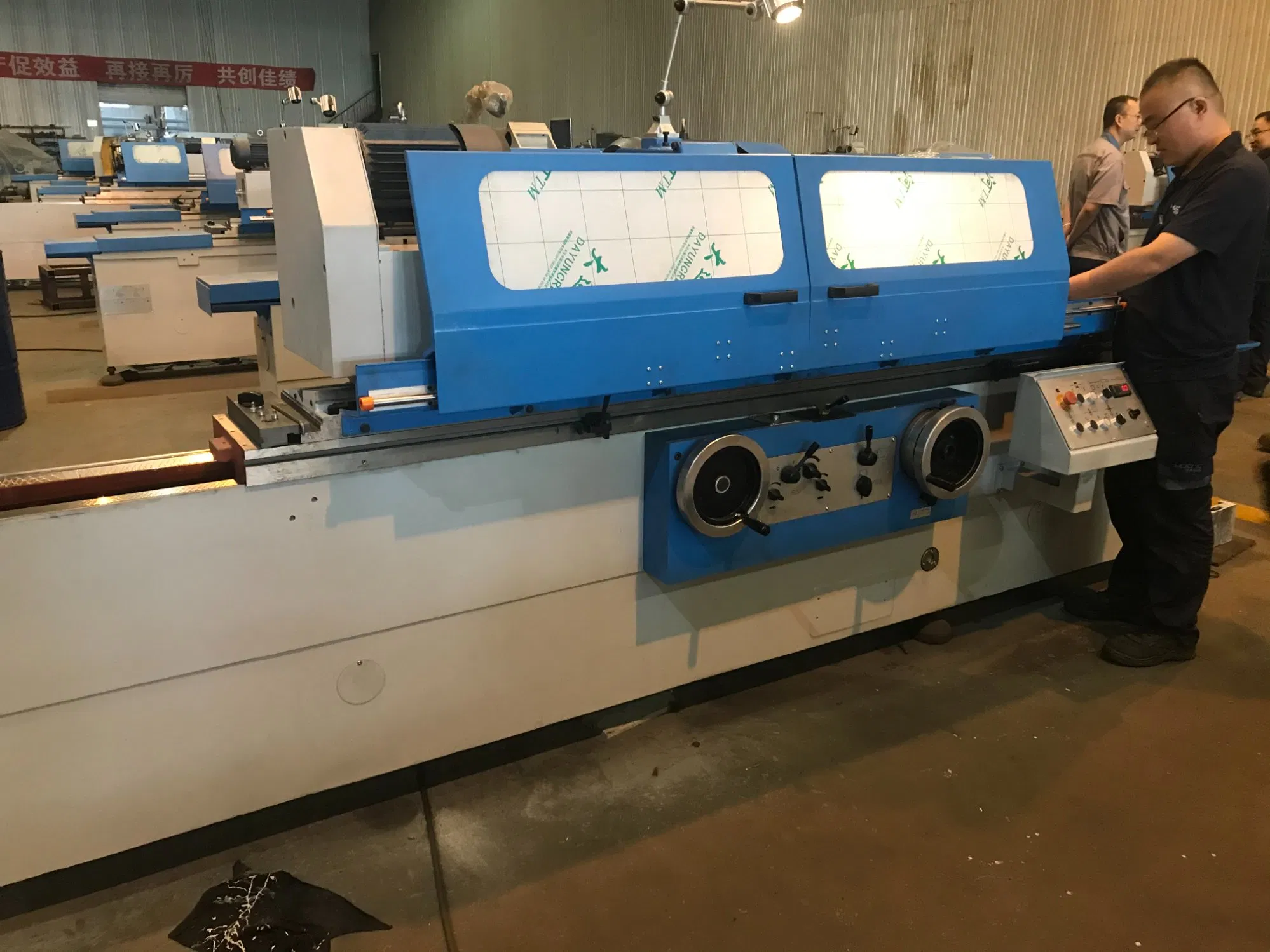 Precision Industrial Grinder by Smac: Professional Engineering Excellence