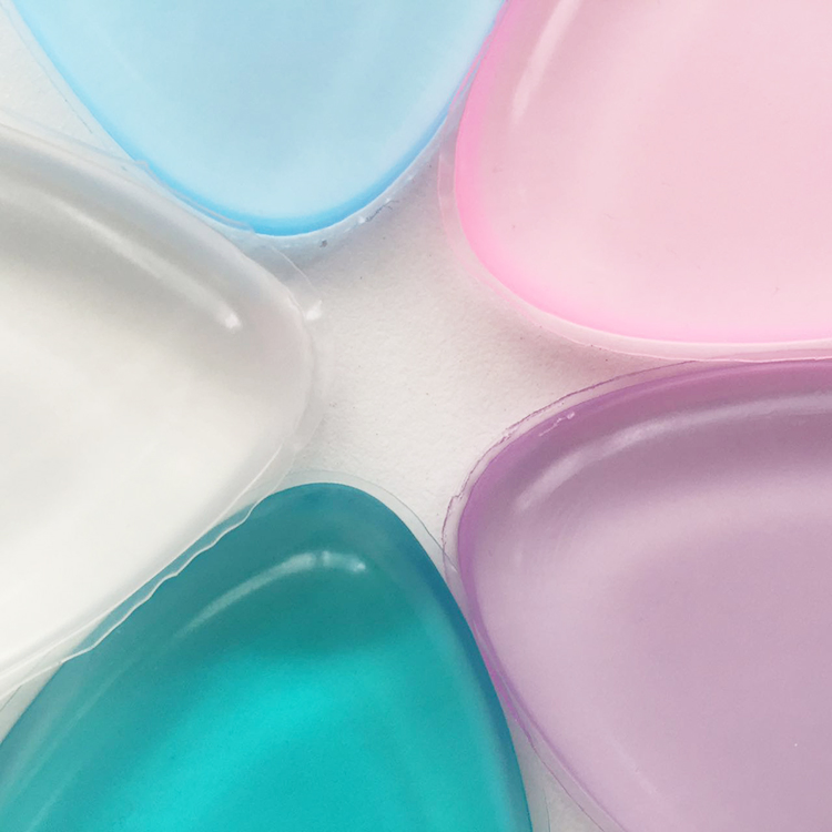 Wholesale Beautiful Washable Health Washable Silicone Puff for Makeup Tool