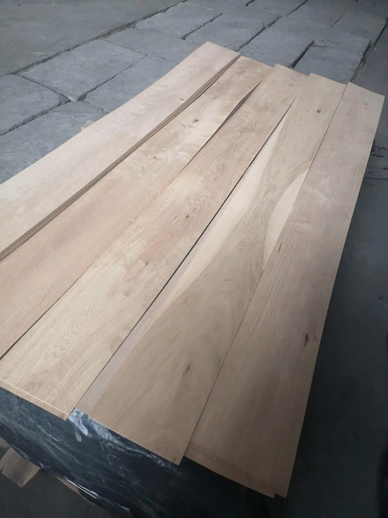 6.0mm Teak Oak Walnut Toplayer Flooring Lamella / Veneer for Engineered Floor
