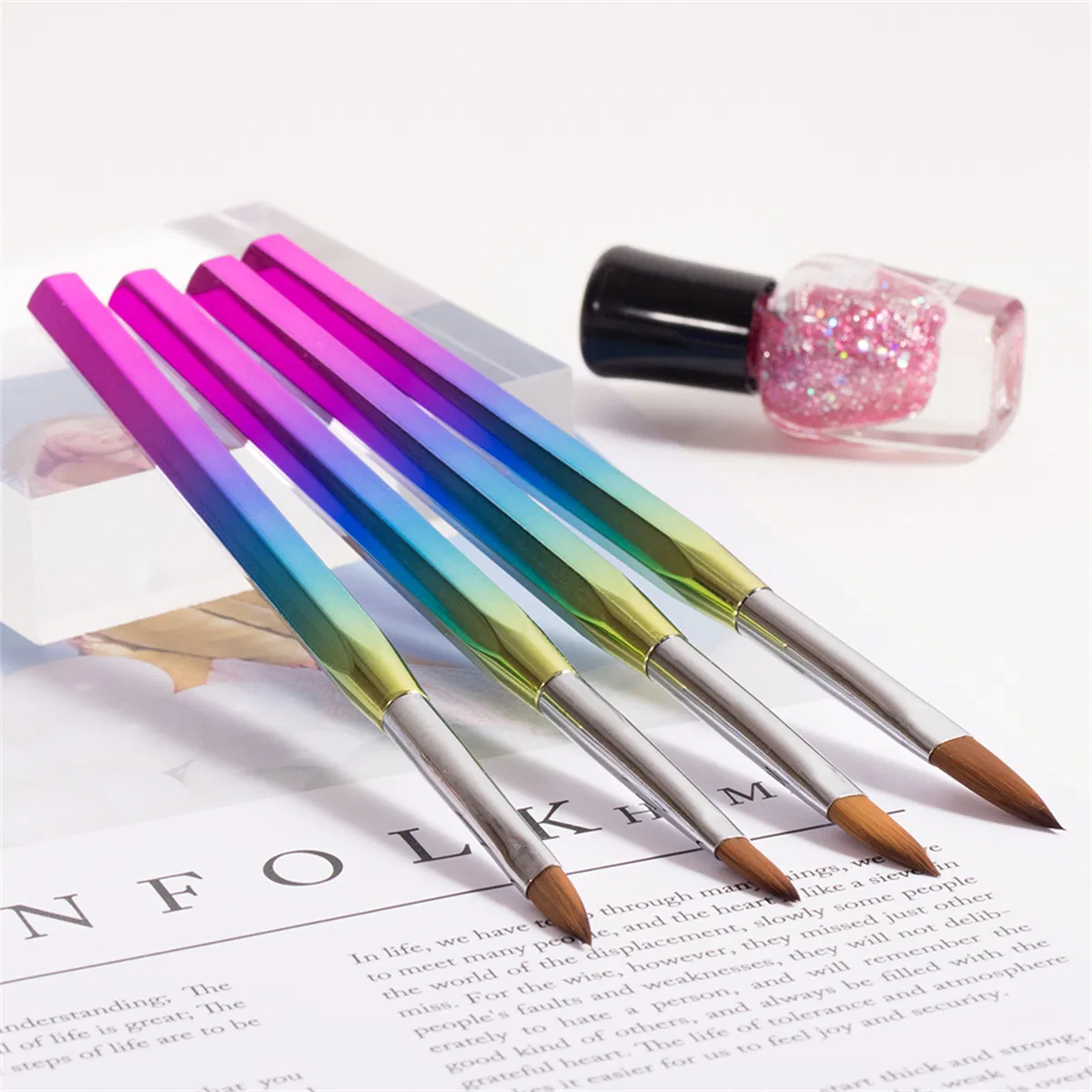 Wholesale Design Personalized Hexagonal Rod Plastic Handle Nail Brush 100% Acrylic Nail Brushes for Kolinsky