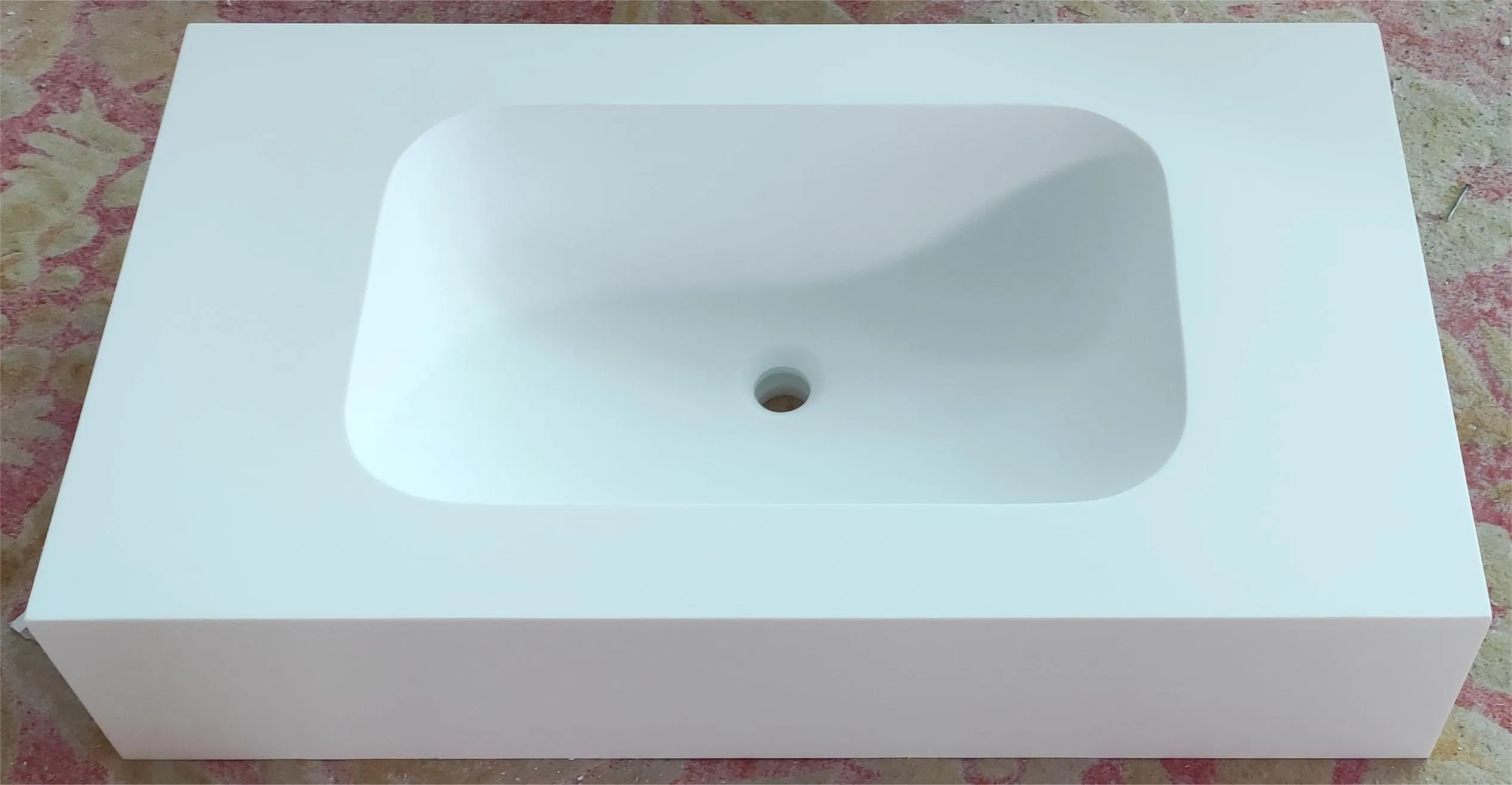 Настенная раковина из искусственного камня Modern Design