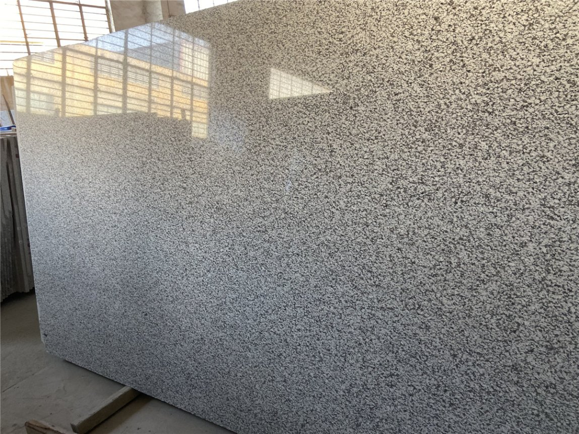 Luna Pearl/Ivory White Granite for Counter Tops/Vanity Tops