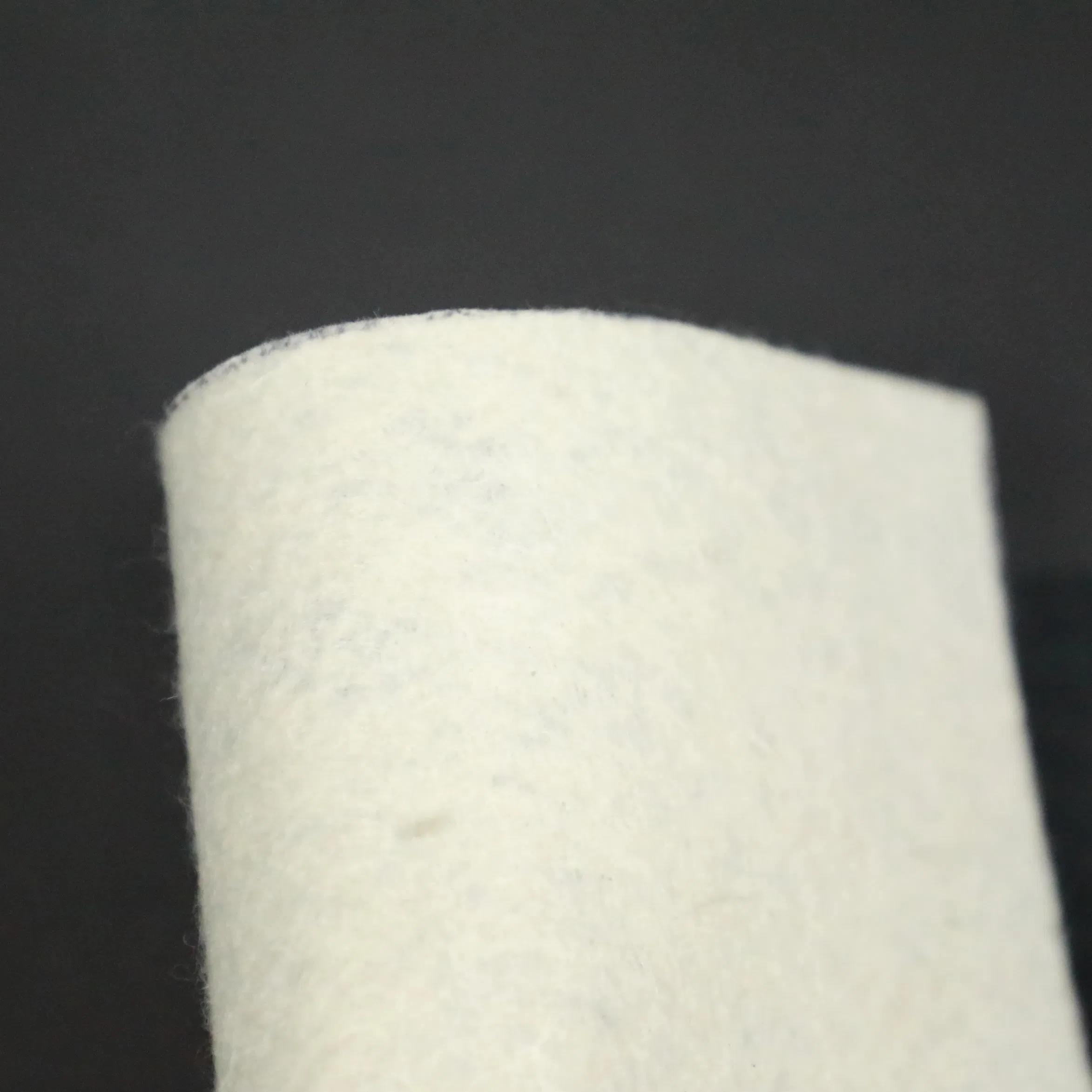 Even-Coating &amp; High-Density &amp; Lightweight &amp; High Quality Composite Geomembrane