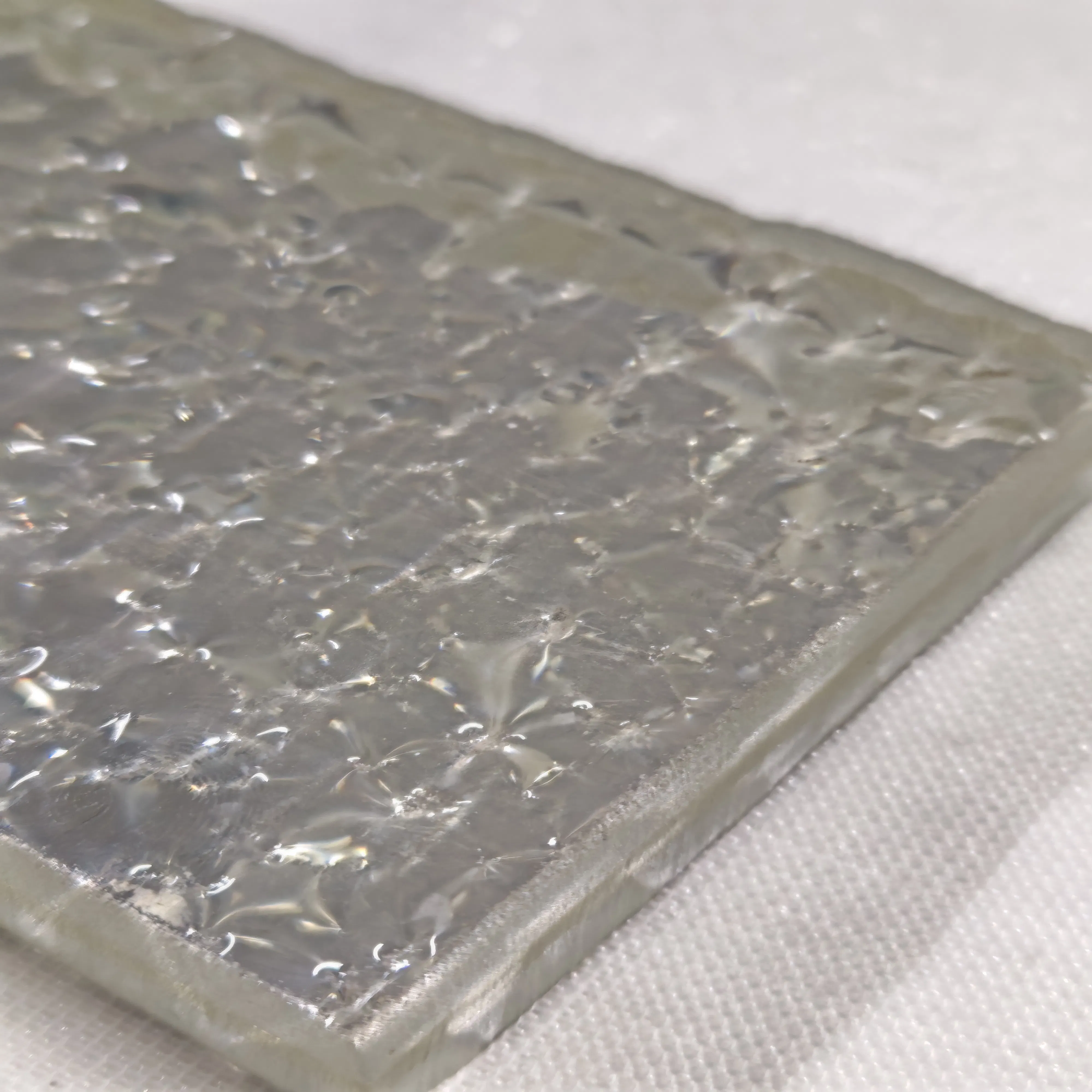 Artistic Laminated Glass Solutions with Fabric for Home Aesthetics