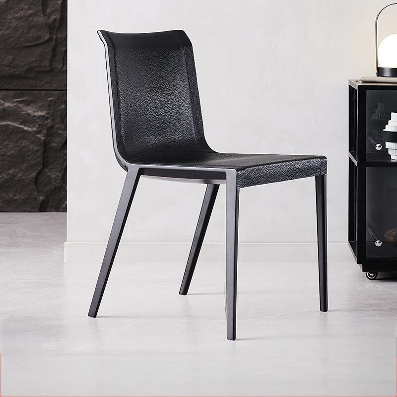 Стул обеденный кожаный итальянский стиль минимализм