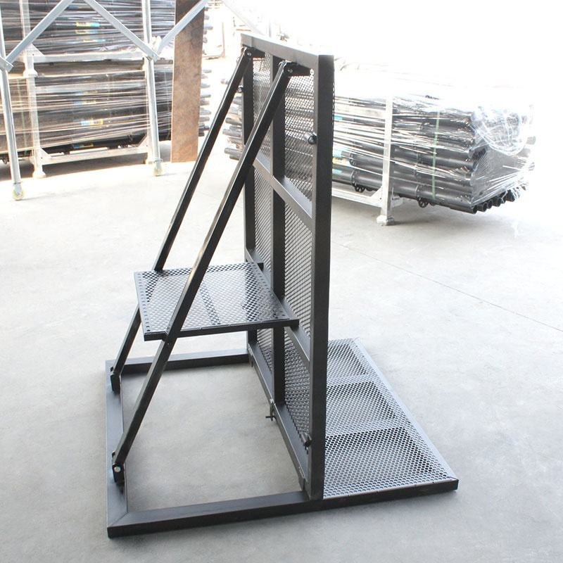 Portable Metallic Crowd Control Barriers for Events and Safety