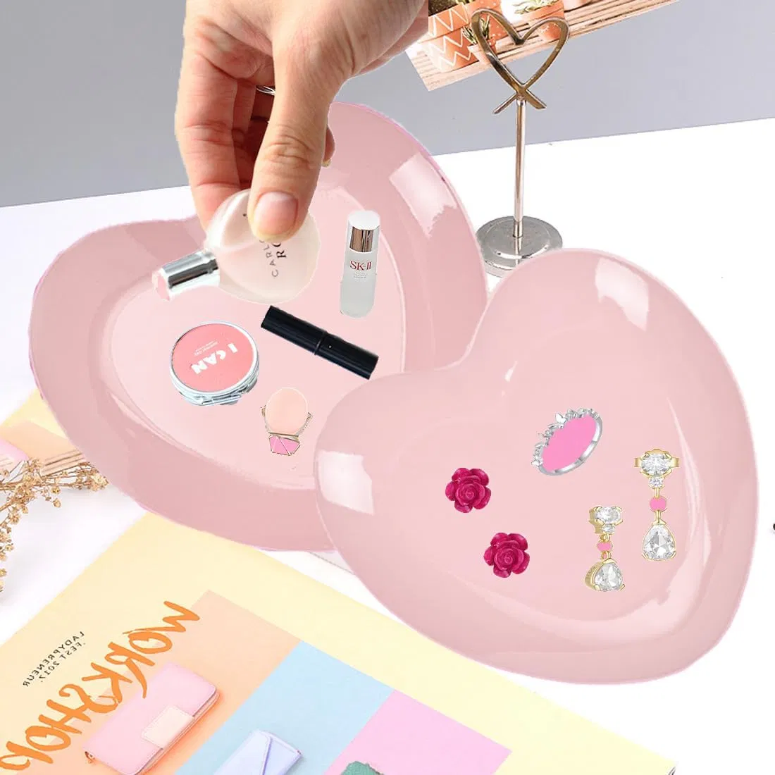 New Stainless Steel Nail Art Makeup Palette Heart Shaped Nail Art Display Holder, Nail Polish Color Mixing Plate