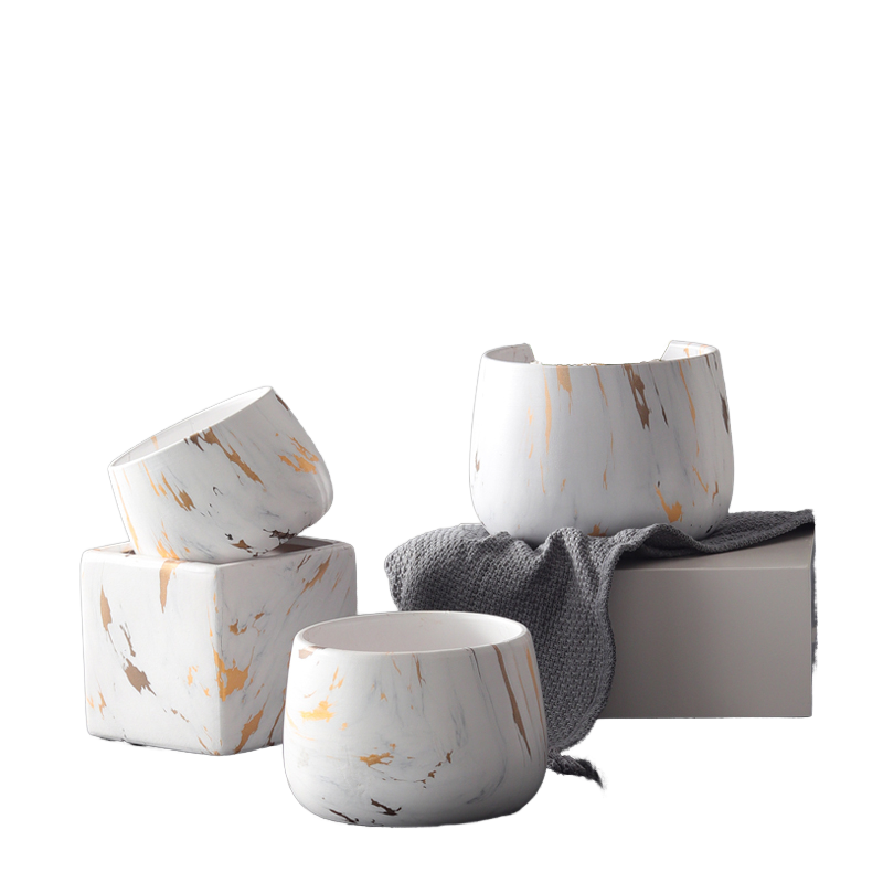 Вазы керамические белые для цветов классический стиль