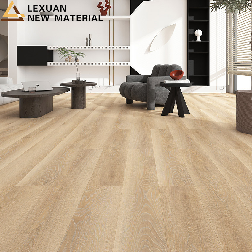 SPC ламинат «Ёлочка» 4-6 мм, 100% водонепроницаемый