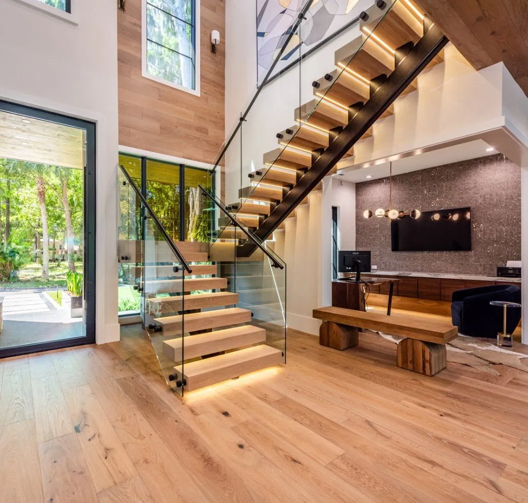 American White Oak Solid Wood Steel Staircase Straight Shape Centre Beam Glass Railing Stairs Design