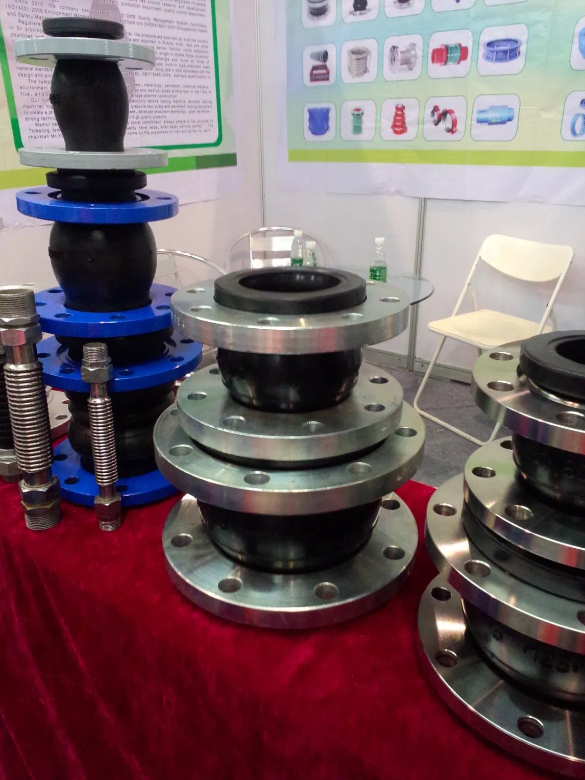 2 Inch Flexible Carbon Steel Flanges with 300mm Face Length Pn40 High-Pressure Expansion Joint Rubber Joint