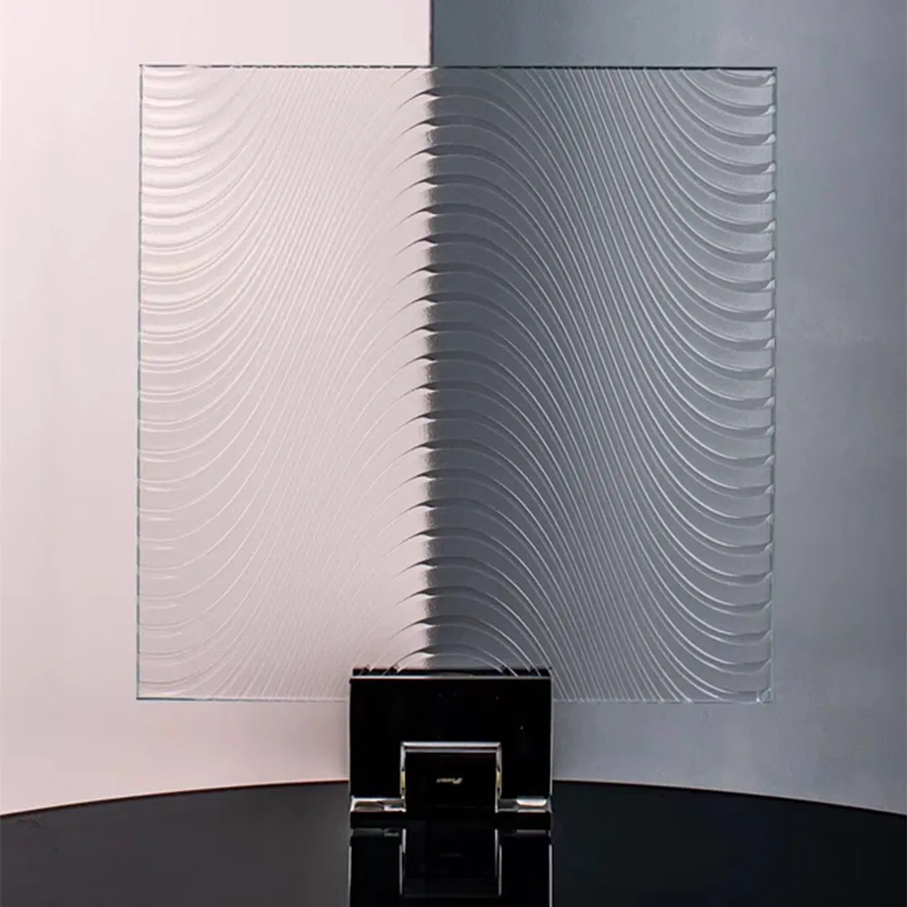 6mm Wholesale Fused Pattern Glass for Home Decoration (MR-SJ-2003)
