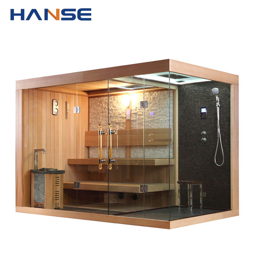 Семейная парная из красного кедра с паровым нагревом