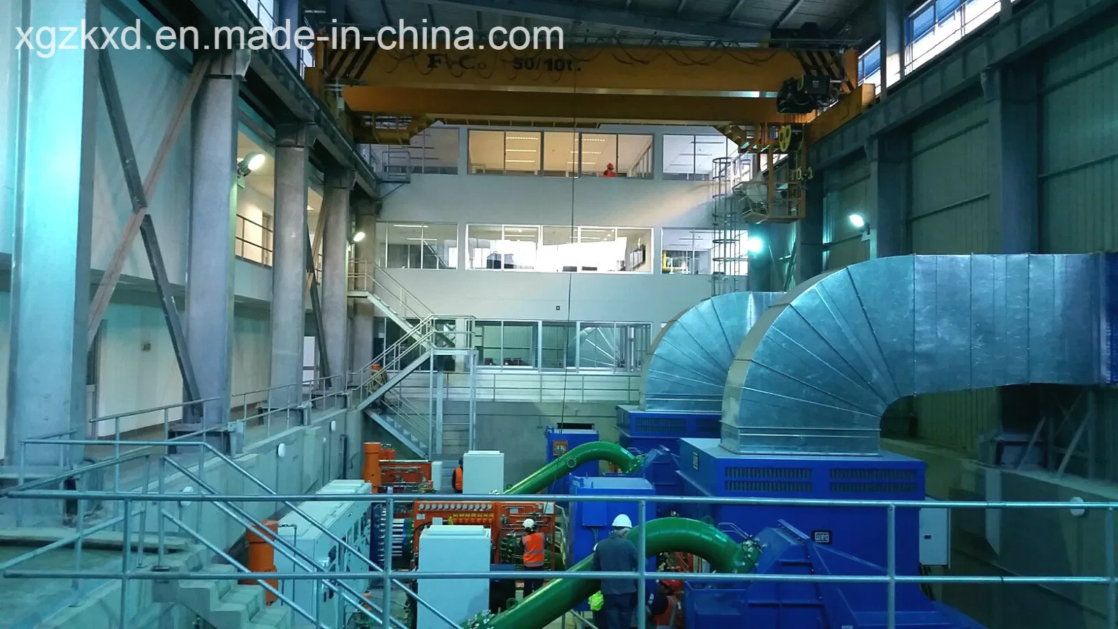 Prefabricated Steel Structure Hangar Shed with Crane