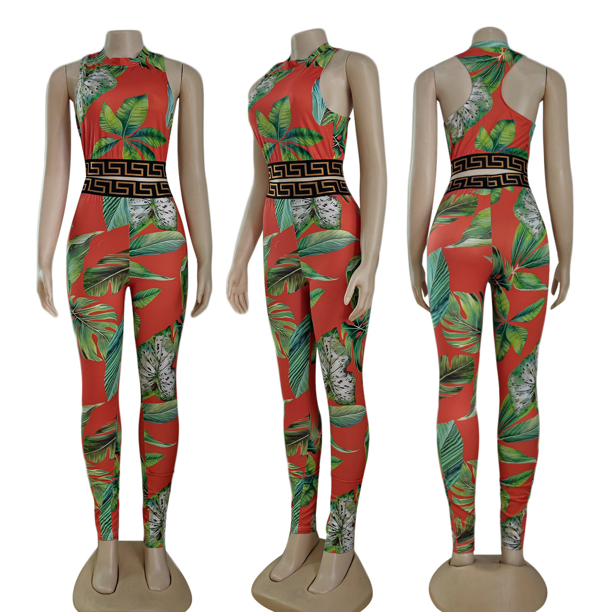 Комплект женский обтягивающий укороченный топ без рукавов