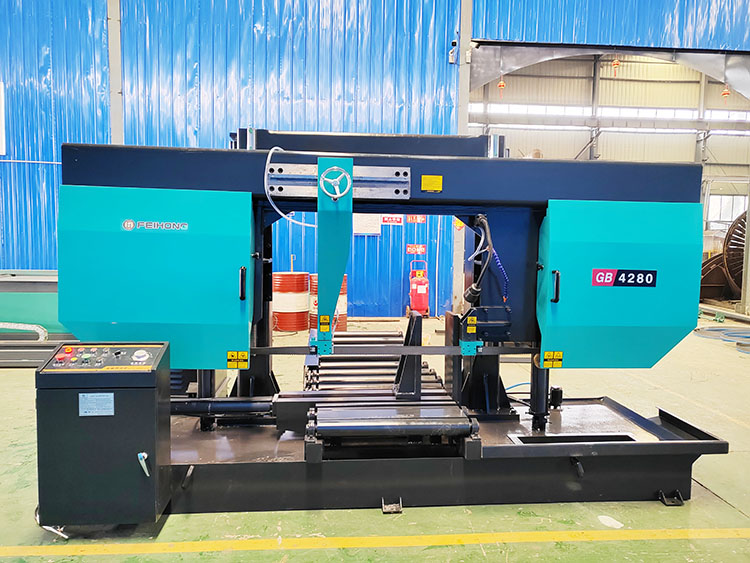 Станок ленточнопильный по металлу