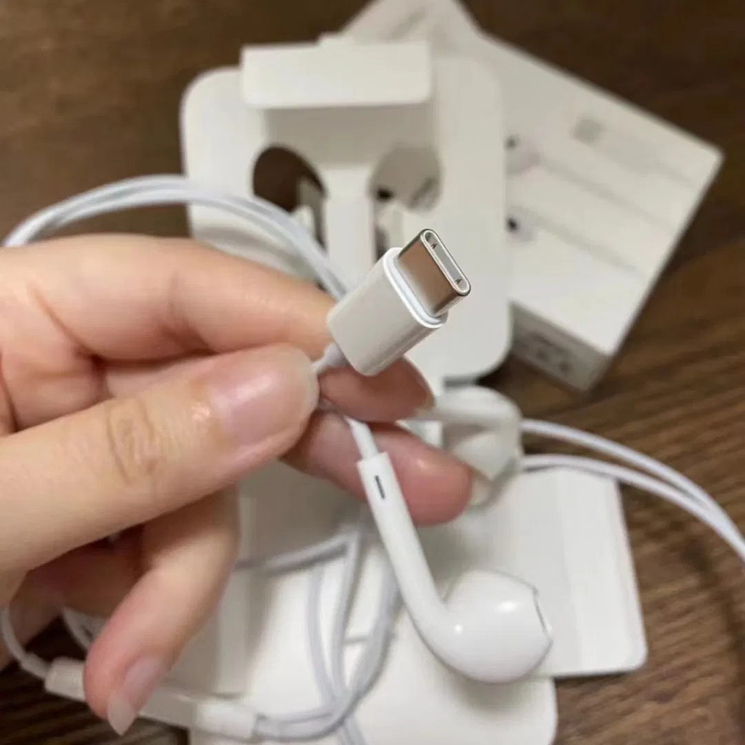 1: 1 Original Type C Bluetooth Headset Lightning Earbuds Headphone for iPhone