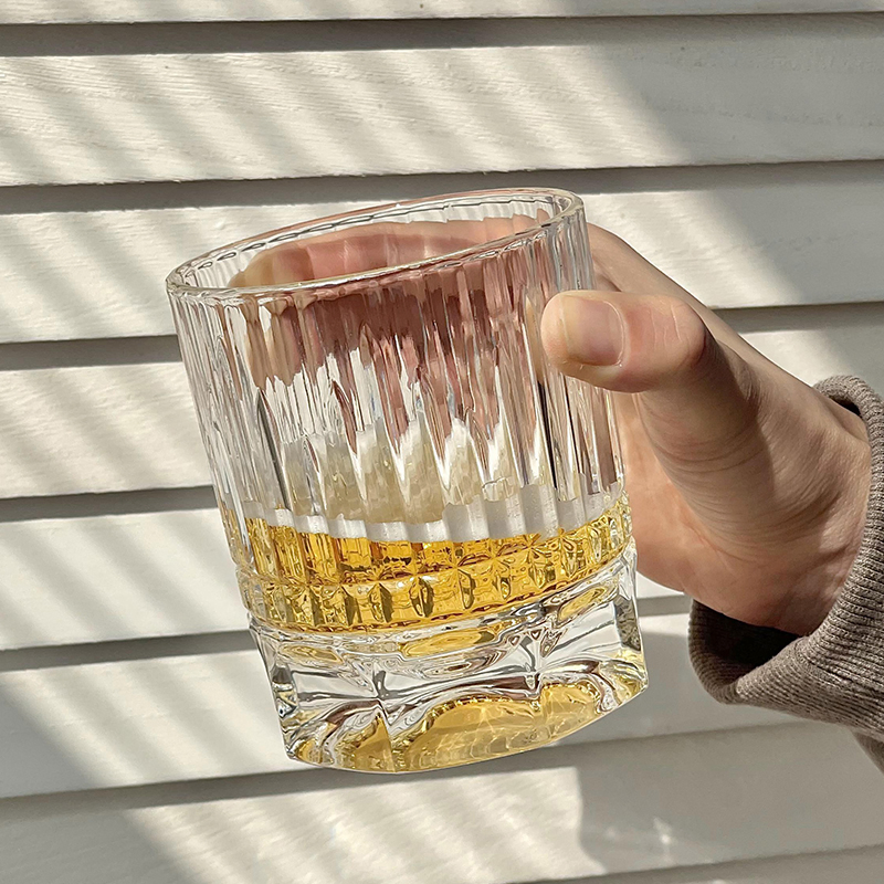 Gold Rim Thick Bottom Beer Whisky Glass Crystal Cup for Bar Party