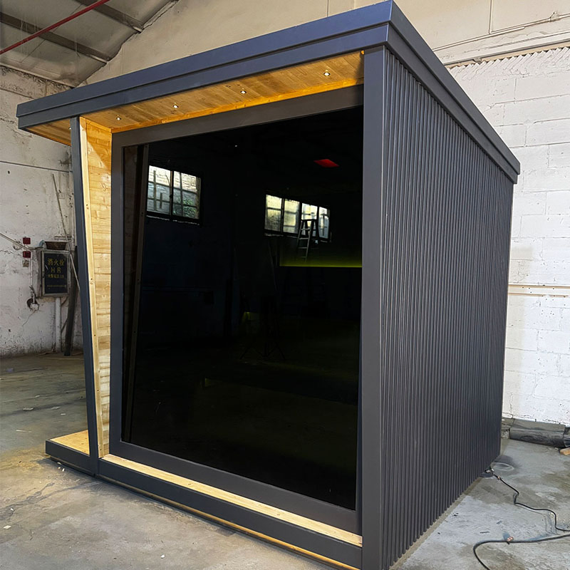 2026 Hot Best Selling New Luxury Customize 6-7 Persons Modern Outdoor Large Slope Roof Thermo Wood Steam Sauna with Black Tinted Glass