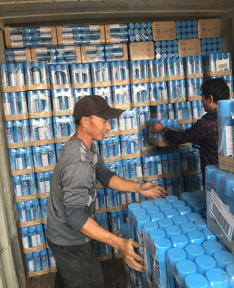 Lilly on Fabric Garment Wrinkle Removal Speed Ironing Starch Spray