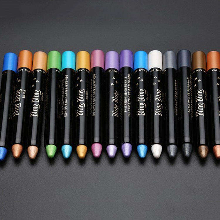 High Quality Eye Shadow Pen Professional Beauty Highlighter Eyeshadow Wholesale