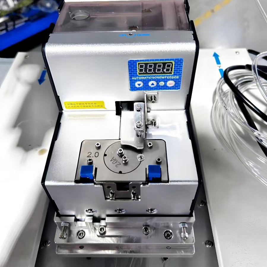 Робот для завинчивания винтов с контролем крутящего момента Ra Smart