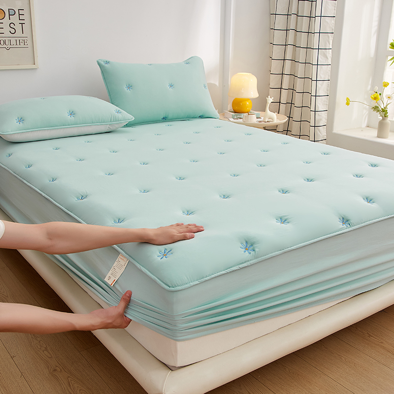 2025 New a-Type Washed Cotton Embroidery Quilted Fitted Sheet Bed Cover Home Mattress Cover