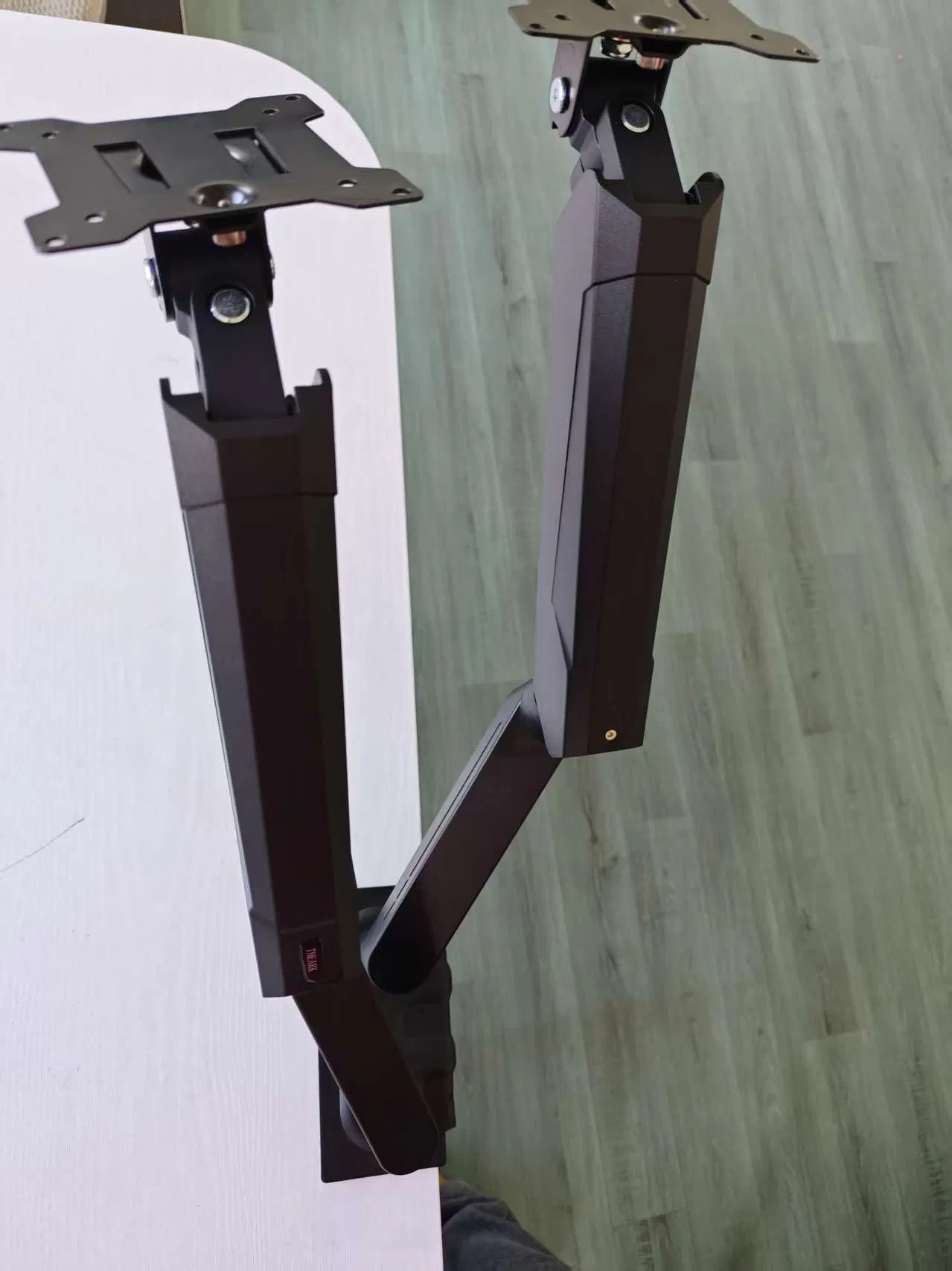 Кронштейн для монитора YDM AM1, черный