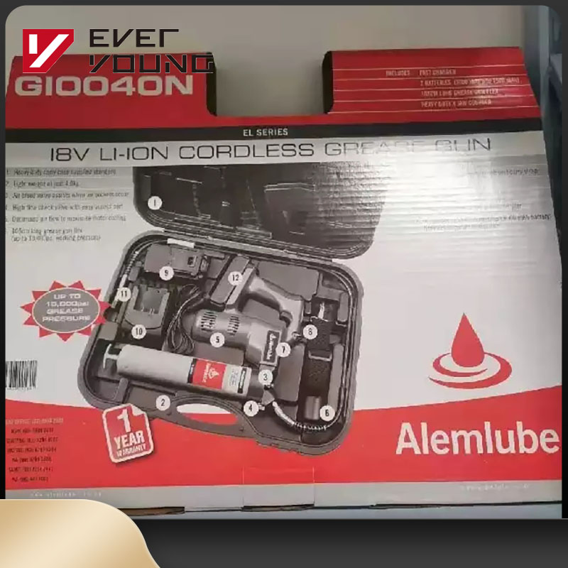 Аккумуляторная маслёнка 18V 400cc с быстрой зарядкой