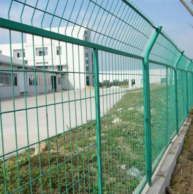 Забор 3D сварная сетка для сада и фермы