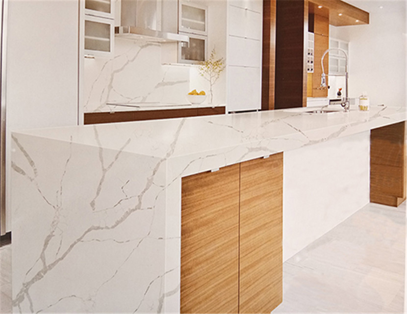 Calacatta and Marble-Like Veined Quartz Slab