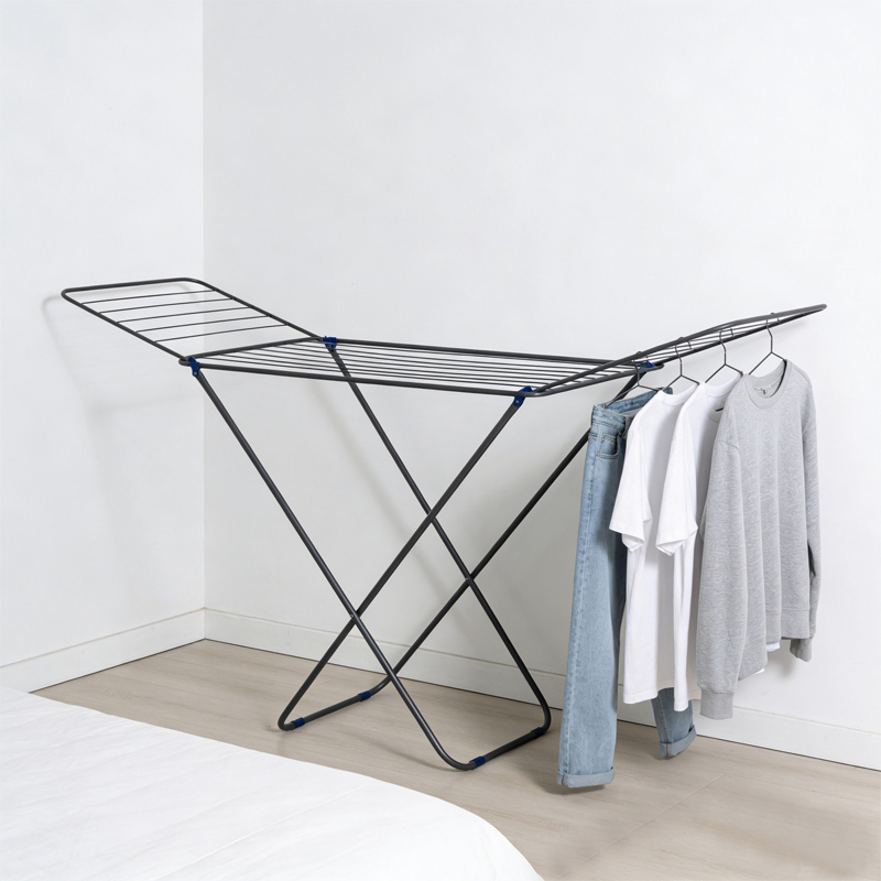 Sanipro Modern Simple Metal Wing-Shaped Space Saving Foldable Clothes Drying Rack High Quality Black Hanging Laundry Rack