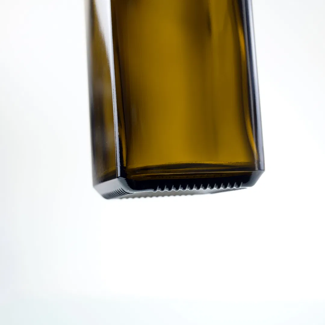 250ml 500ml 750ml Classic Antique Green Slender Square Shape Glass Olive Oil Bottles