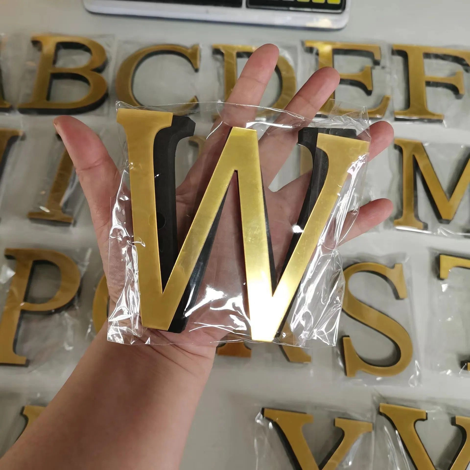 26 English Letter Alphabet Acrylic Mirror 3D Wall Sticker Festival Party Decoration Room Decor Home Decoration Accessories