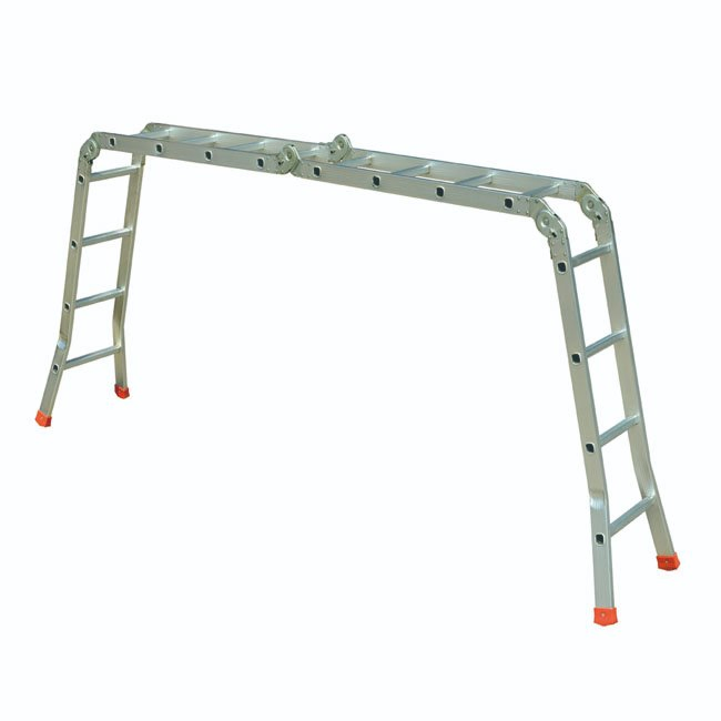 Strong and Easily Moved Versatile Folding Ladder with Splayed Foot