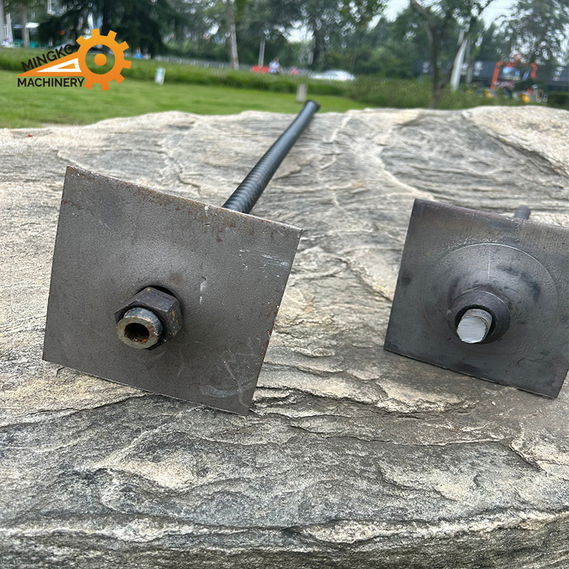 Анкерная болт-шпилька с полой цементацией