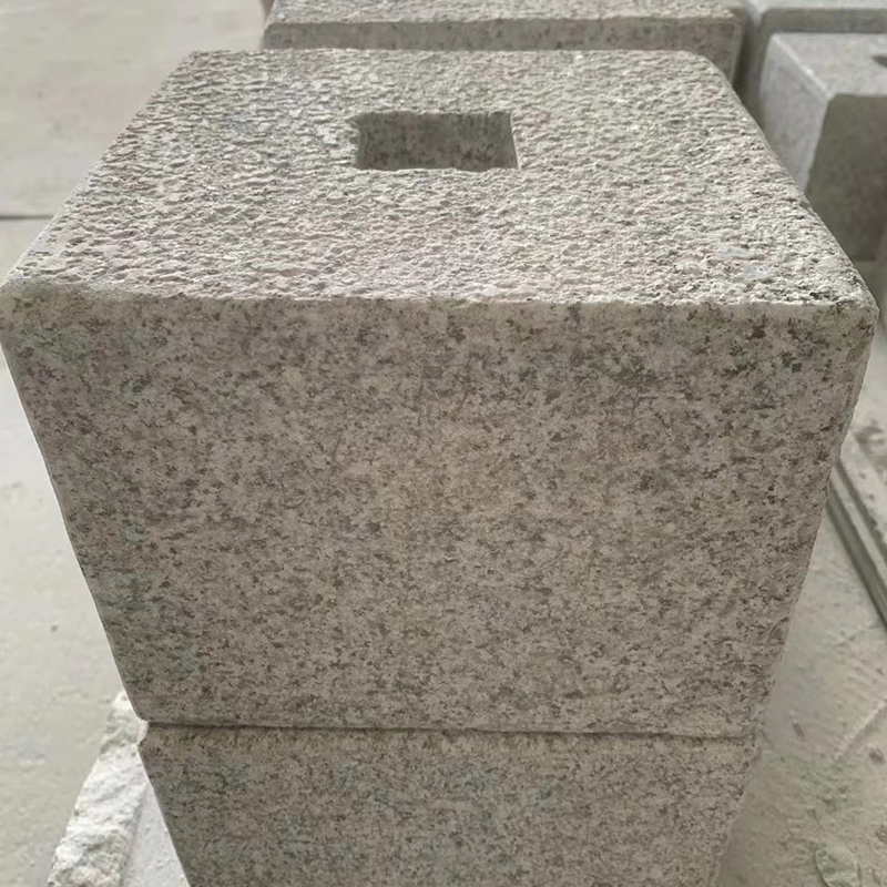 Natural Stone Bushhammered G603 Light Grey Granite for Kerbs/Bases/Corners/Landscaping