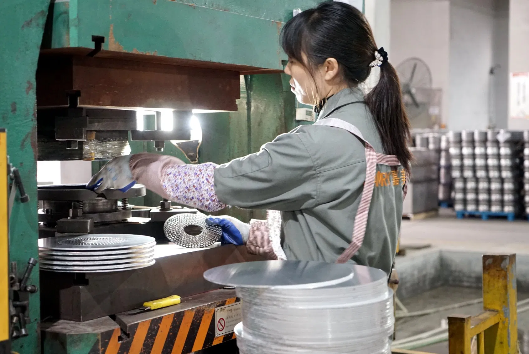 13PCS Forged Aluminum Cookware Set Nonstick Pots and Pans with Induction Bottom