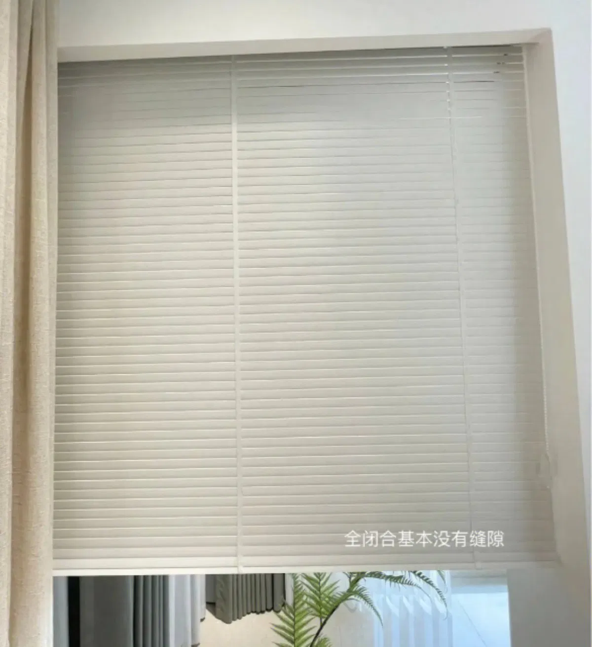 Outdoor Sunshade Security Motoried Aluminum Built-in Roller Shutter Door Price
