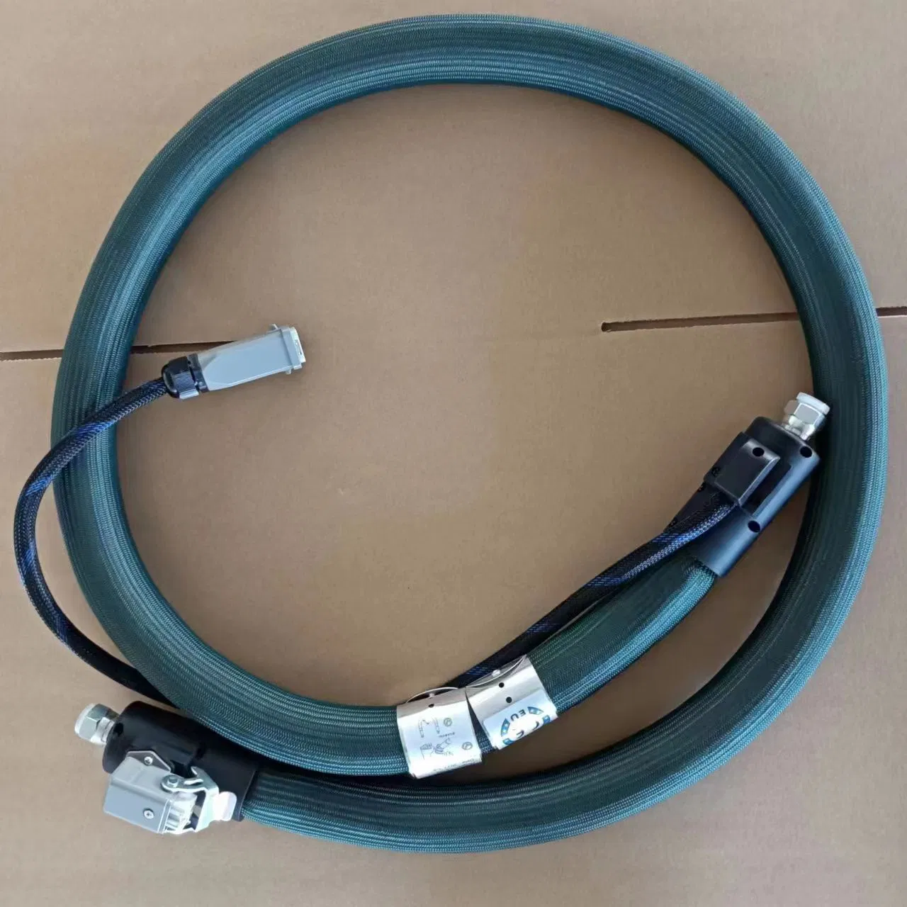 Термостойкий шланг для клеевых систем Robatech 136453