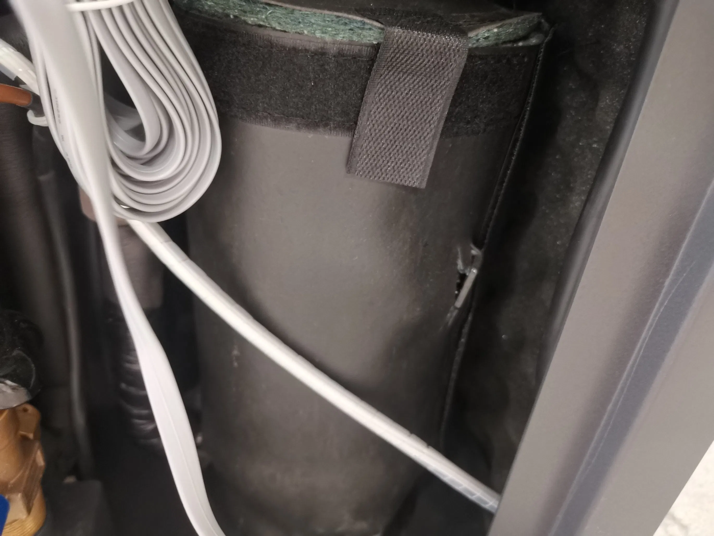 CO2 Heat Pump for Space Heating and Domestic Hot Water, Inverter Technology