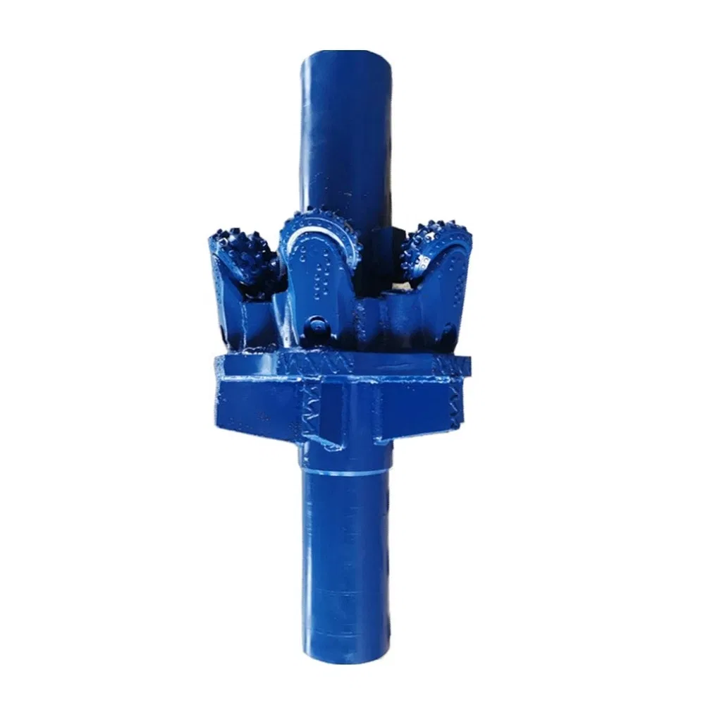 Трехшарошечный расширитель для трубопроводов