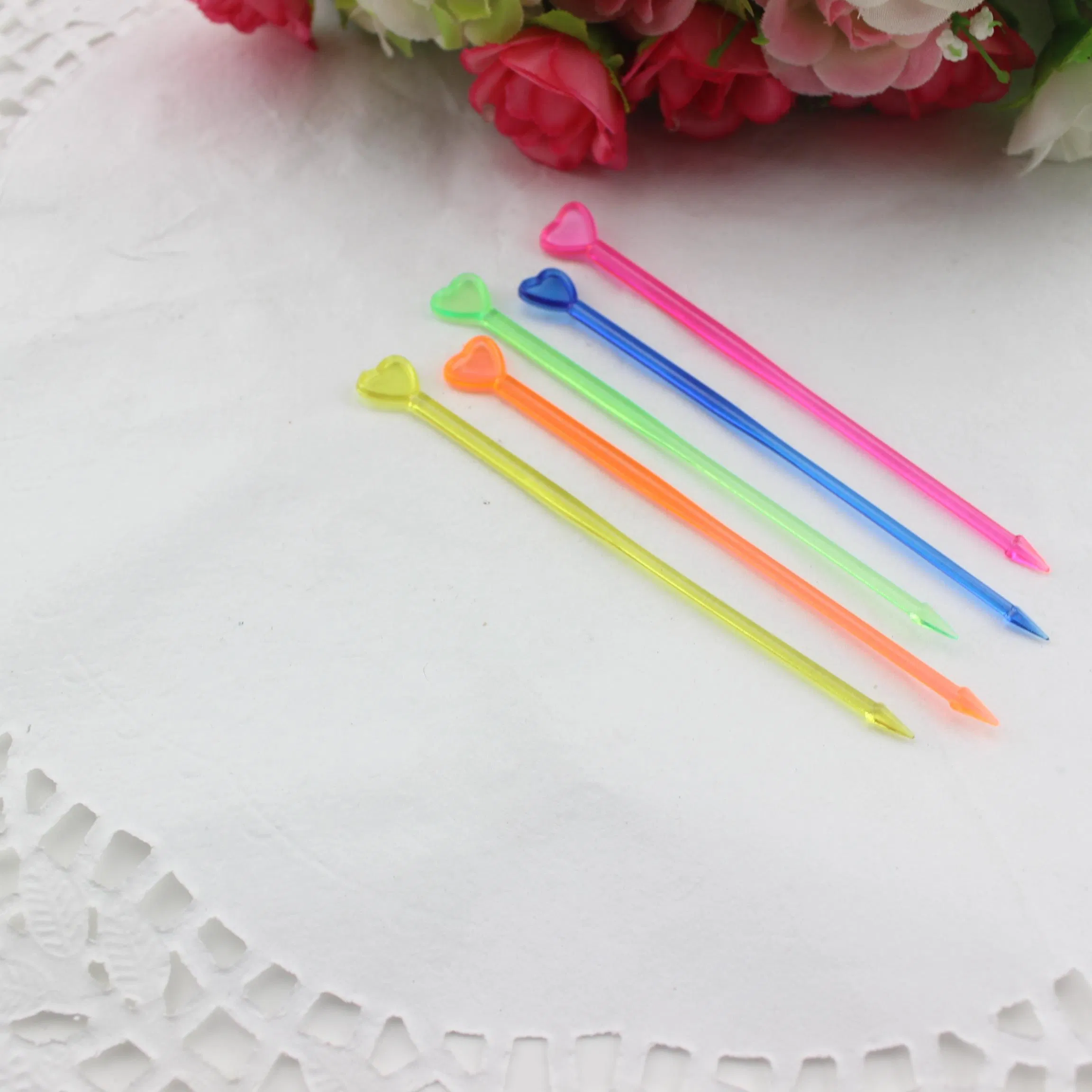 Cute Food Grade Fruit Forks Mini Heart Disposable Fork Plastic Fruit Stick