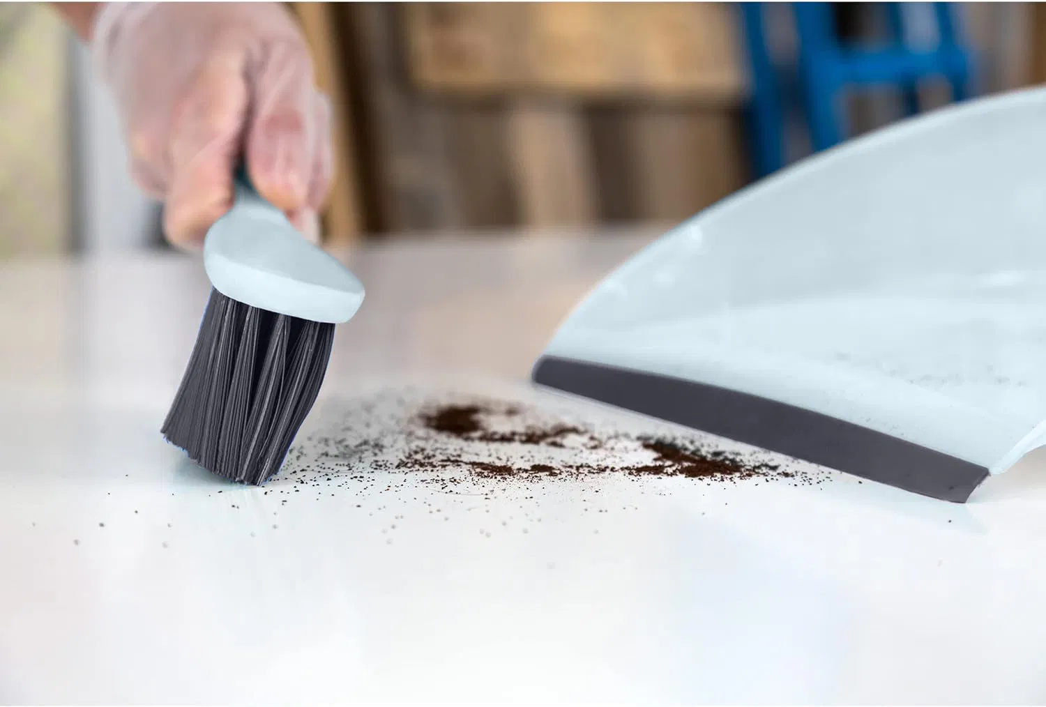 Portable Cleaning Brush and Dustpan Set for Desktop Kitchen Bedroom
