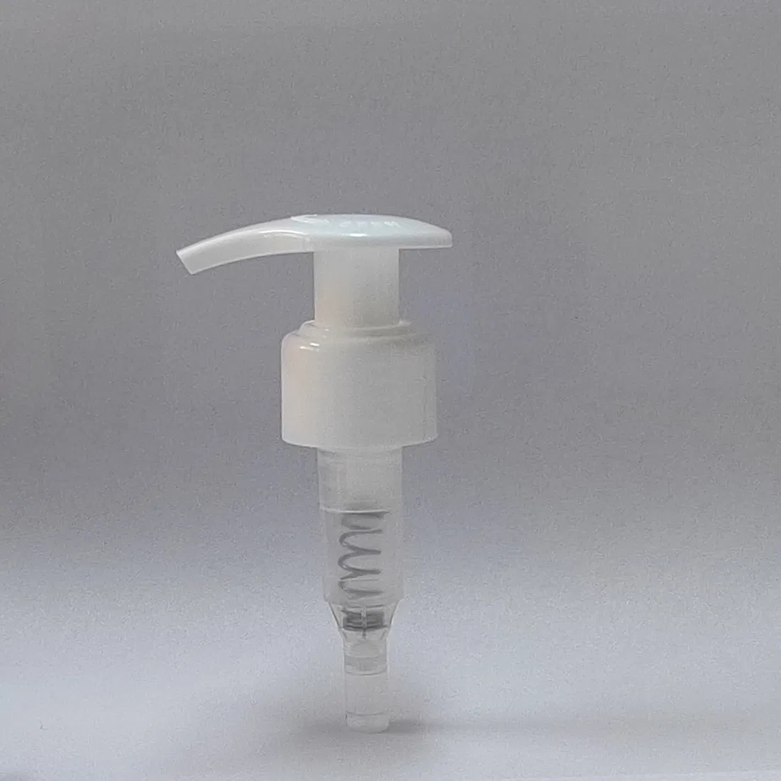 Resistant 28/410 Ribbed PP Plastic Lotion Pump